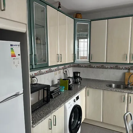 Habitación en casa particular Centro Privada En Compartido Almería