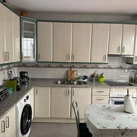 Centro Privada En Compartido * Almería