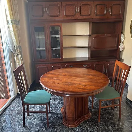 Проживание в семье Centro Privada En Compartido *