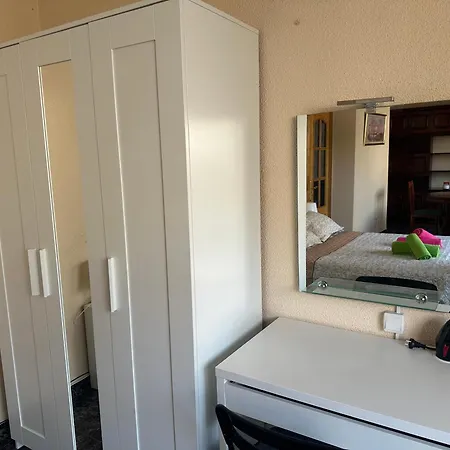 Habitación en casa particular Centro Privada En Compartido Almería