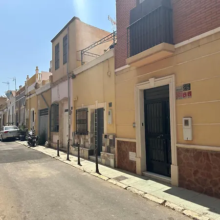 Centro Privada En Compartido Проживание в семье *